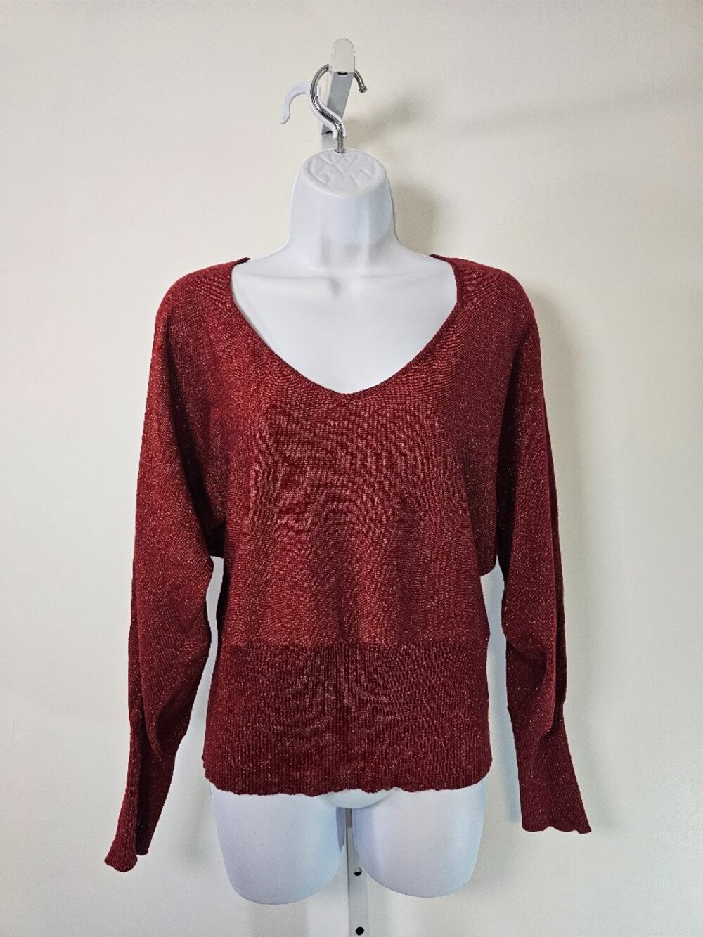 Nine & Co Sweater Knit Pullover V-neck Red Metallic Y2K Party L